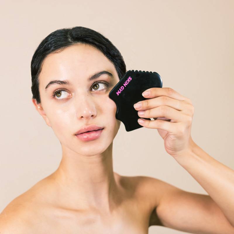 إليك سرّ البشرة الصيفية المتألقة