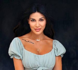 بالفيديو - بونيتا سعادة بطلة "فيديو كليب" شهير في عام 1998... لن تصدّقوا كيف كانت