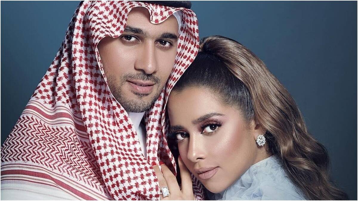 بالصور - طليق بلقيس فتحي يحتضن شابة ويعلن حبّه لها