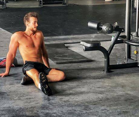 سعد لمجرد يفصح عن طريقته في العناية بالبشرة والجمهور يتفاعل