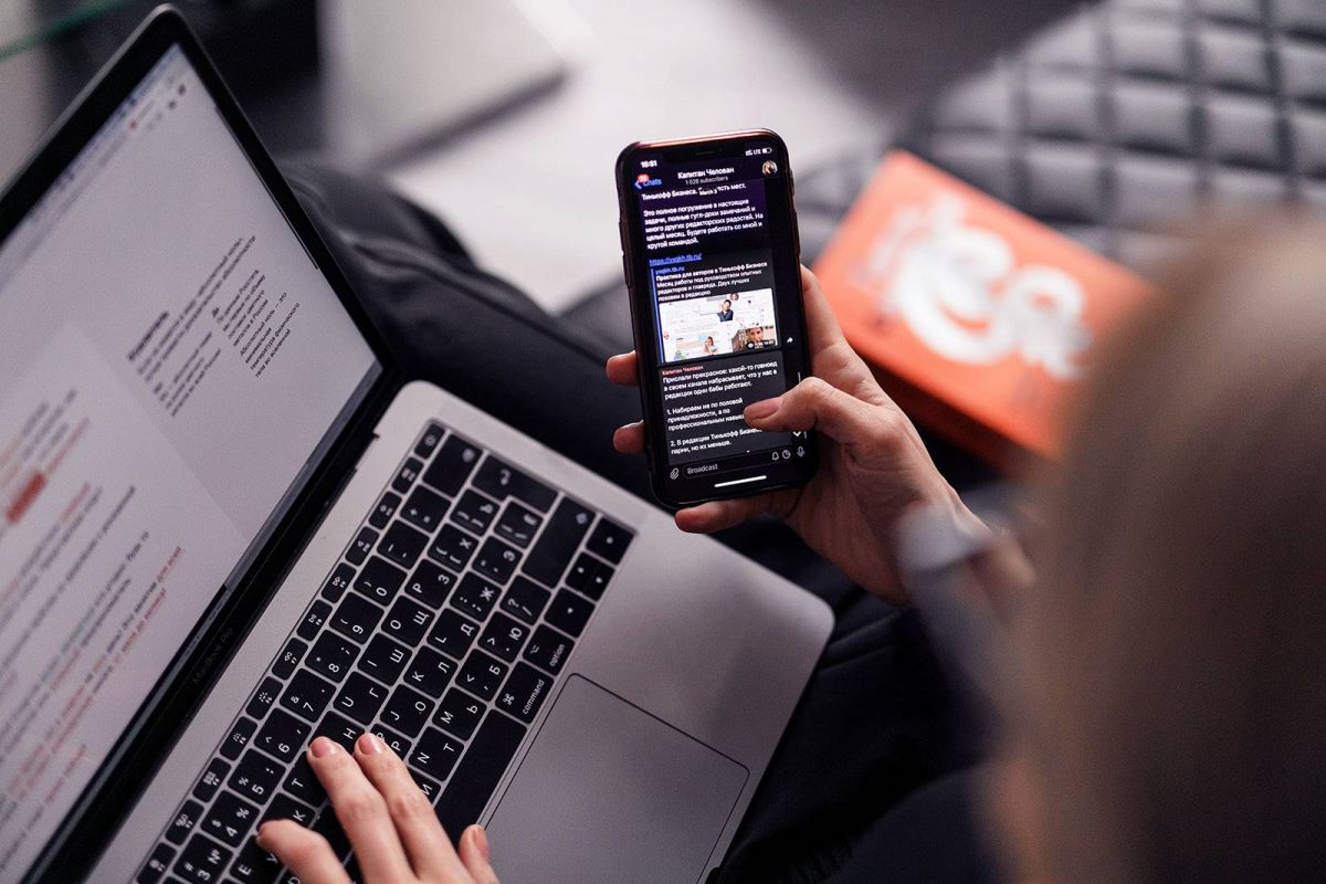 استدعاء أحد مشاهير الـ