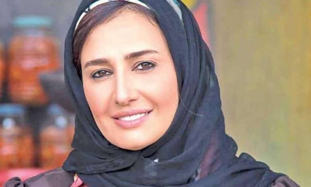 حلا شيحة تثير الجدل بصورة ثم تحذفها من 