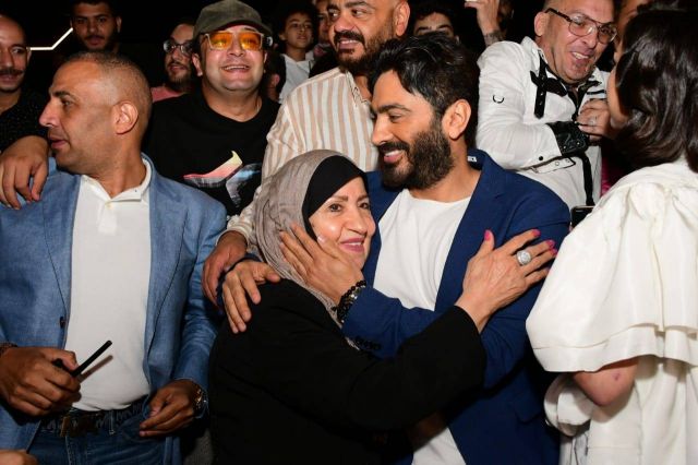 تامر حسني ووالدته