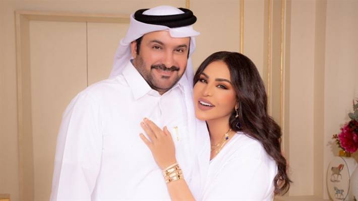 بالفيديو - أحلام تحتفل مع زوجها بمرور 22 عاماً على زواجهما