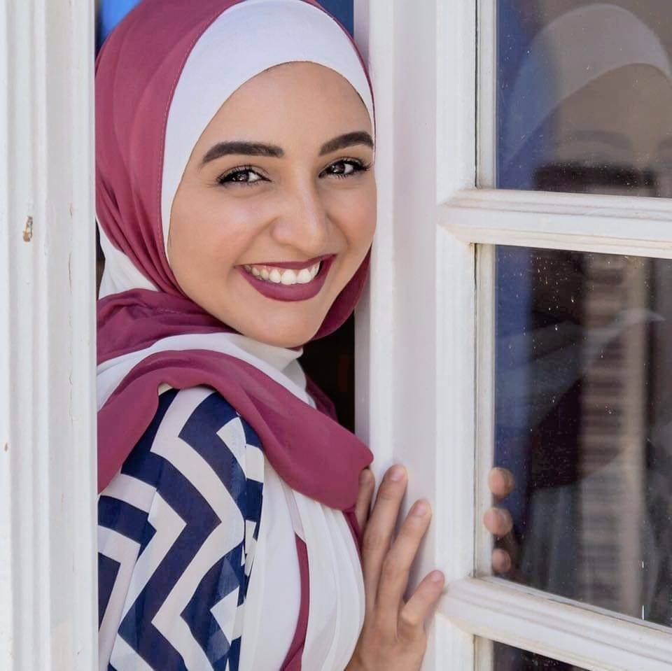 هلا رشدي تكشف بفيديو تطورات حالتها الصحية: 