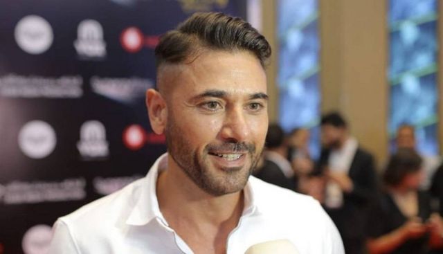 بالفيديو - أحمد عز يوجه رسالة للجمهور.. وهذا ما قاله عن فيلمه الجديد