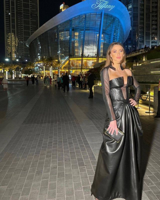 أنابيلا هلال