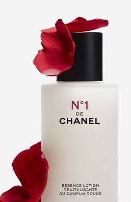 مُنظّف البودرة إلى الرغوة المُجدّد للحيوية بالكاميليا الحمراء