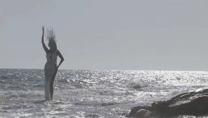 كريستينا صوايا تطرح كليبها الغنائي الجديد بعنوان "يا عم الـ دي جي" وتُحقّق نقلة نوعية