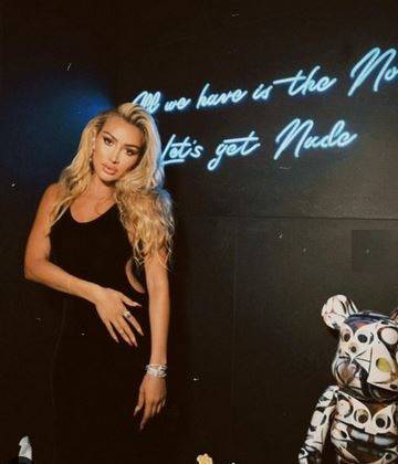 بالفيديو - مايا دياب بإطلالات صيفية مميّزة وتتعرض للانتقاد بسبب إيحاءات جريئة