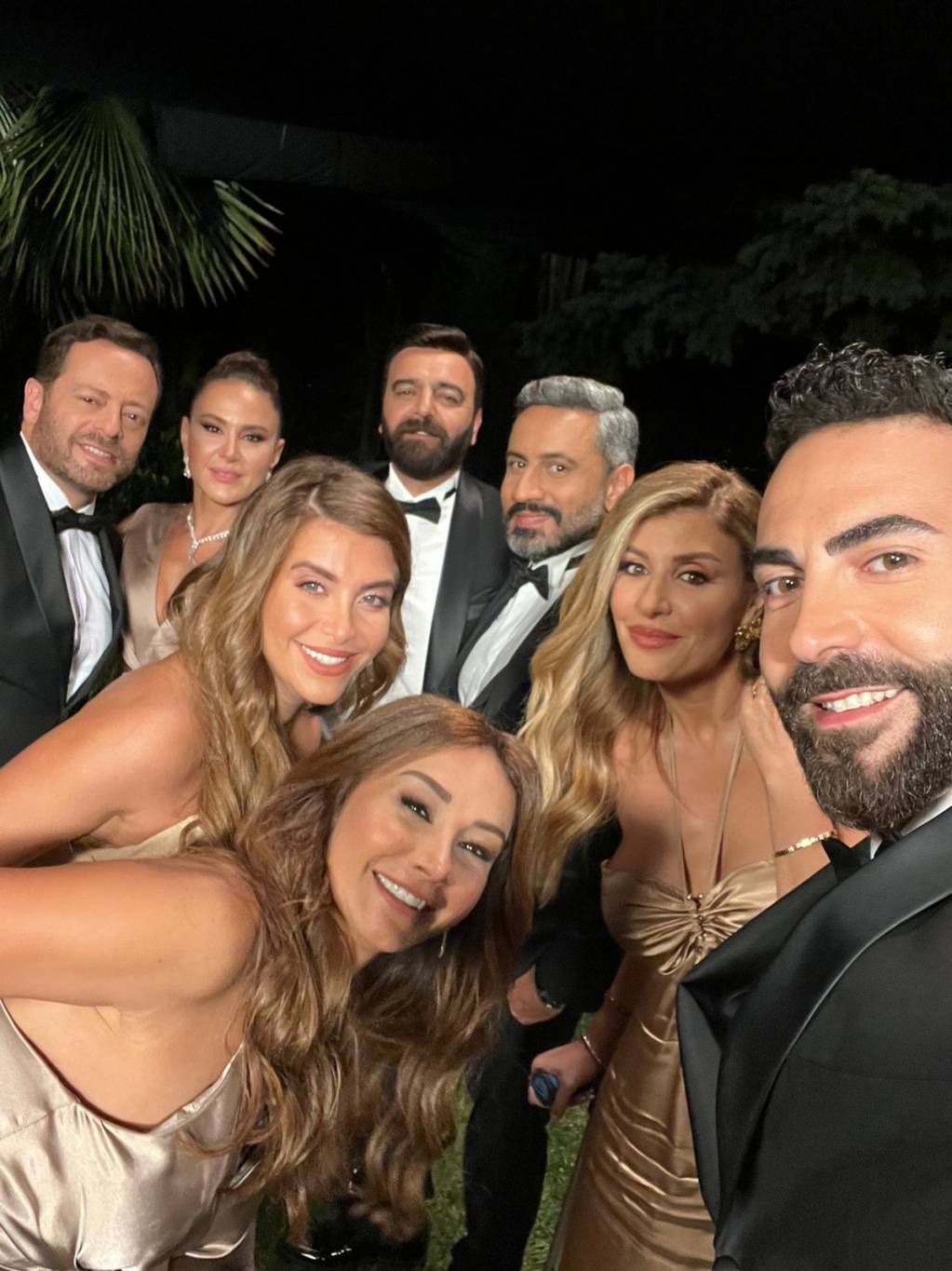 كارلوس عازار  ينتهي من تصوير 