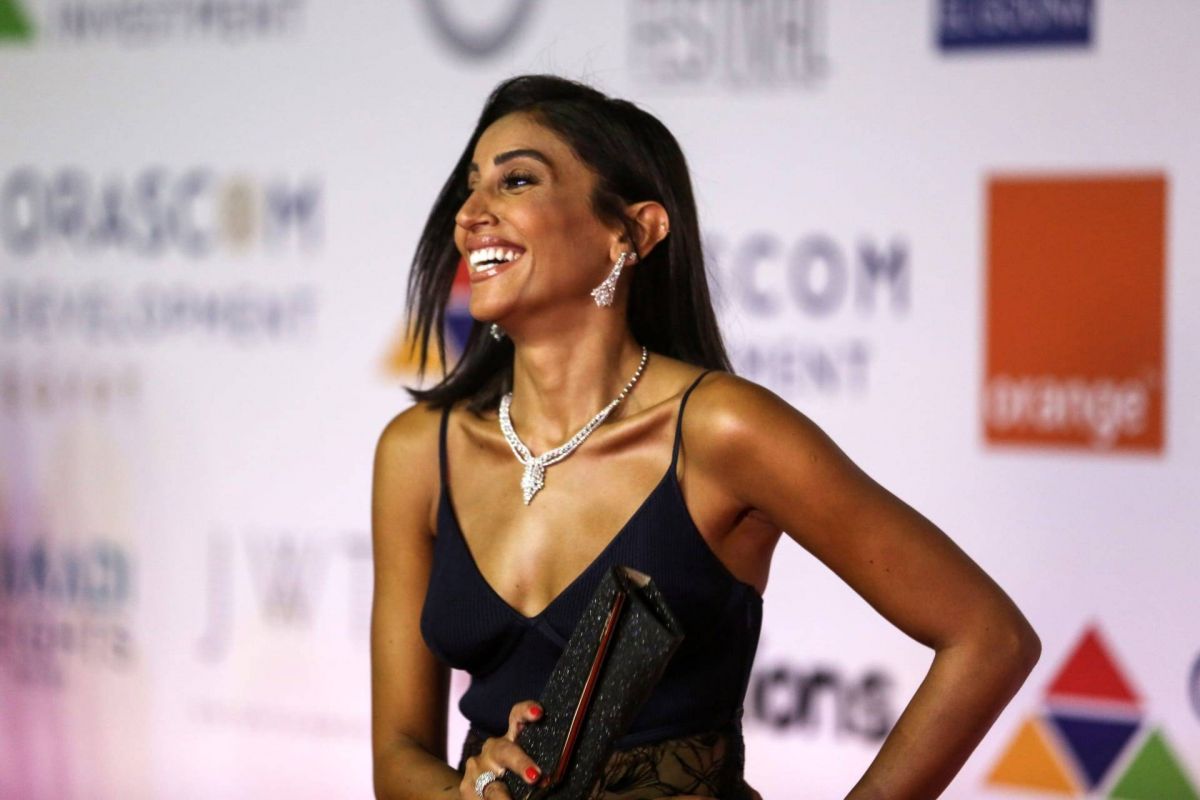 بالفيديو - دينا الشربيني تكشف خوضها تجربة العمل بالموضة للمرة الأولى