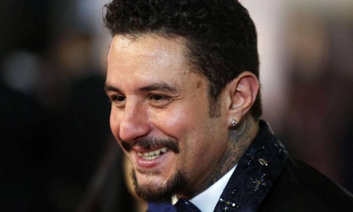 هجوم وانتقادات ضد أحمد الفيشاوي