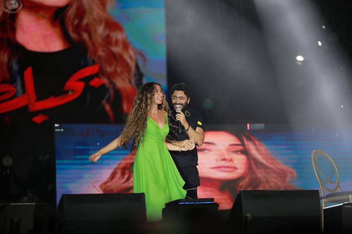 بالفيديو - تامر حسني يطلق 