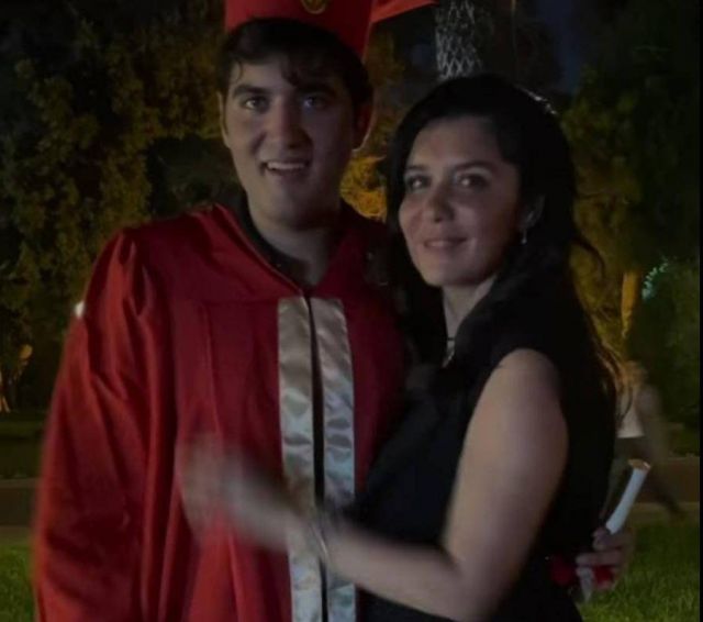 بالصور - ظهور غادة عادل وطليقها في حفل تخرج ابنهما يعيد تخمينات رجوعهما