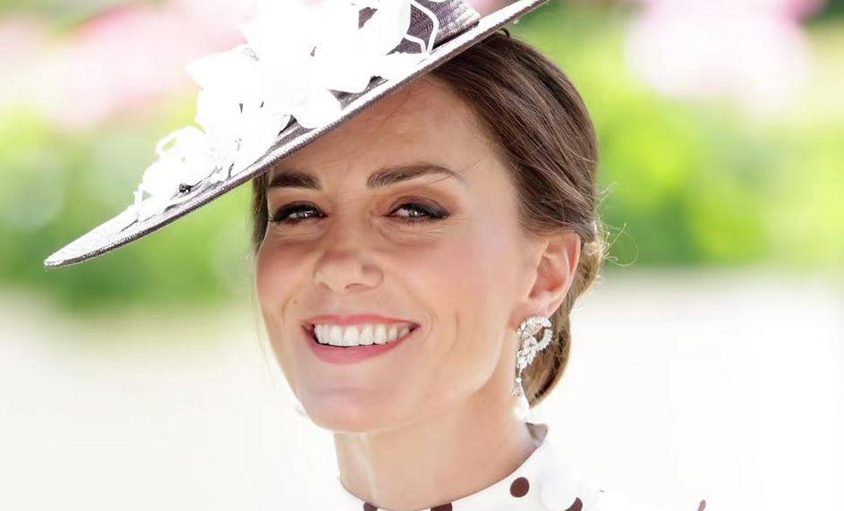 كيت ميدلتون الشخصية الأكثر أناقةً لعام 2022