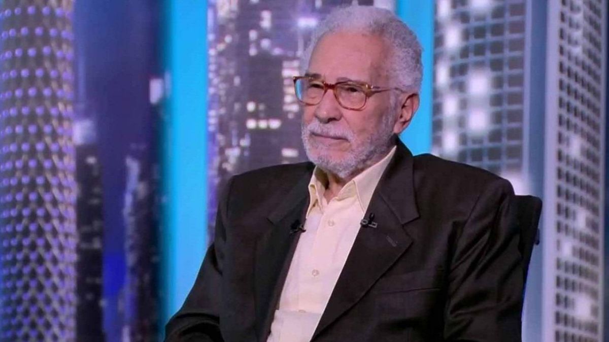 أحمد عبد الرحمن أبو زهرة يكشف تطورات حالة والده الصحية