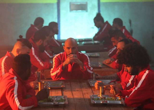 مكريس يُطلق أغنيته المصريّة 