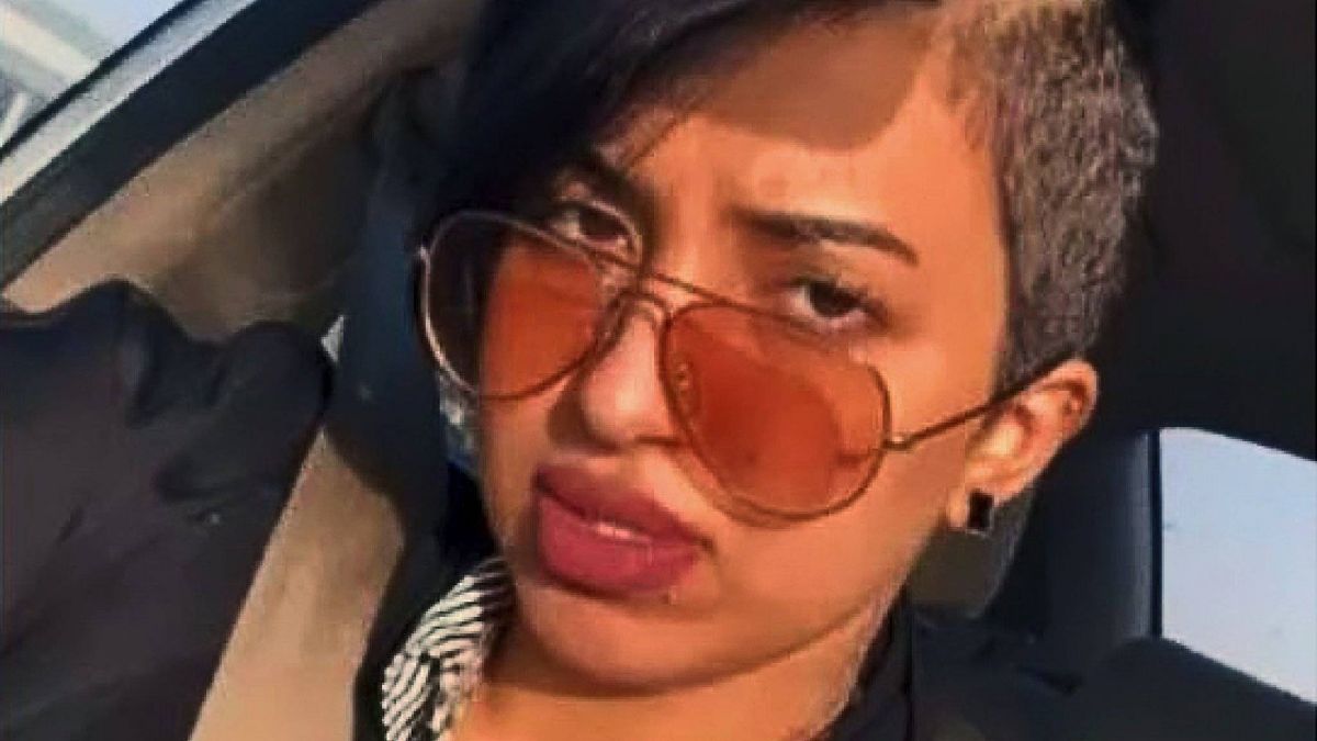 بالفيديو - مشاعل القحطاني تنهار وتكشف سبب شتمها المتكرر لوالدتها