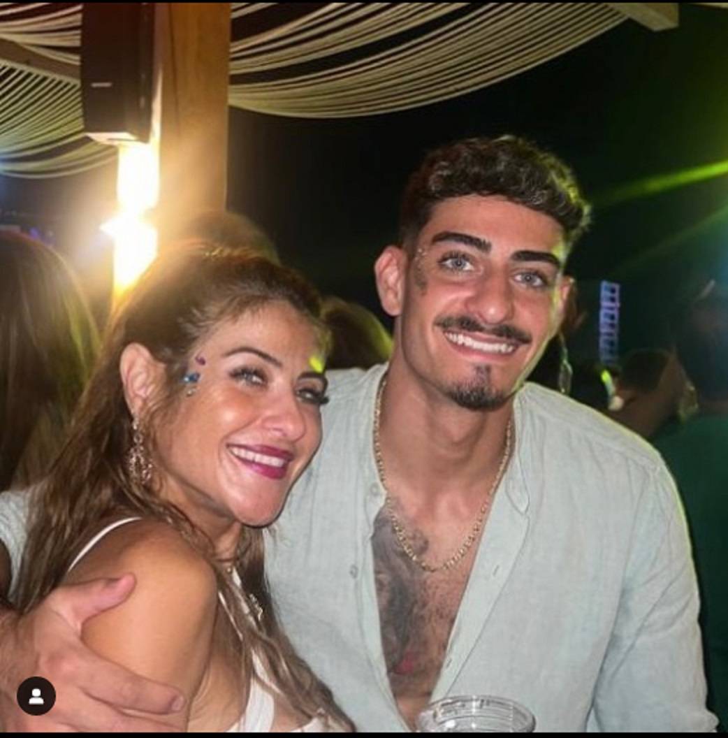 بعد انتقاد صورتها مع نجلها.. هيدي كرم: لا أنظر للتعليقات السلبية