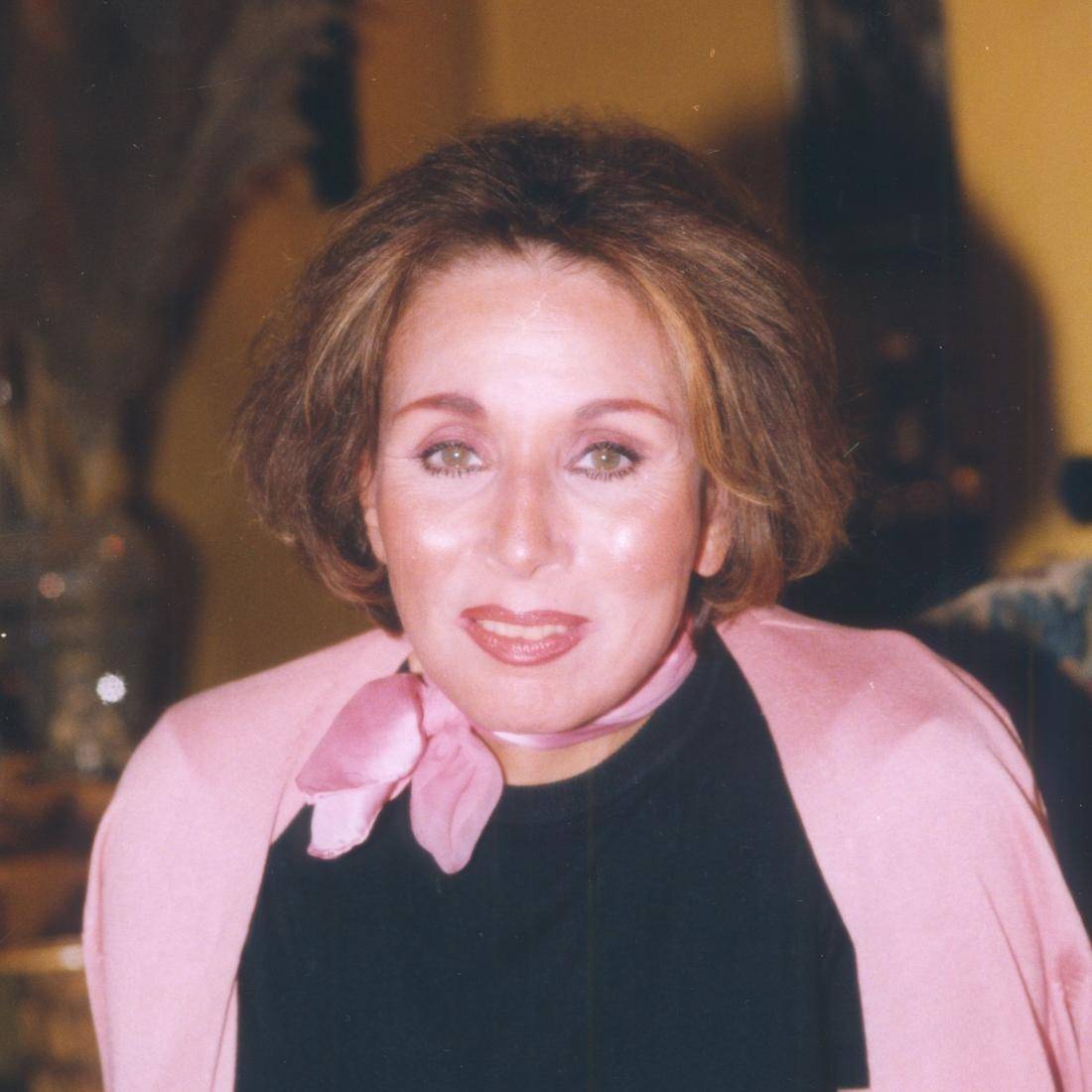 لبنى عبد العزيز تكشف سبب ابتعادها عن الفن ورأيها في التبرع بالأعضاء