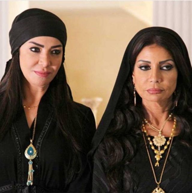 بالفيديو - سوسن بدر ولقاء سويدان تشعلان مواقع التواصل بفيديو 