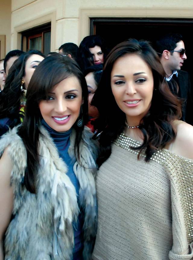 مقطع فيديو راقص بين أنغام وداليا البحيري يكشف نهاية خلافاتهما