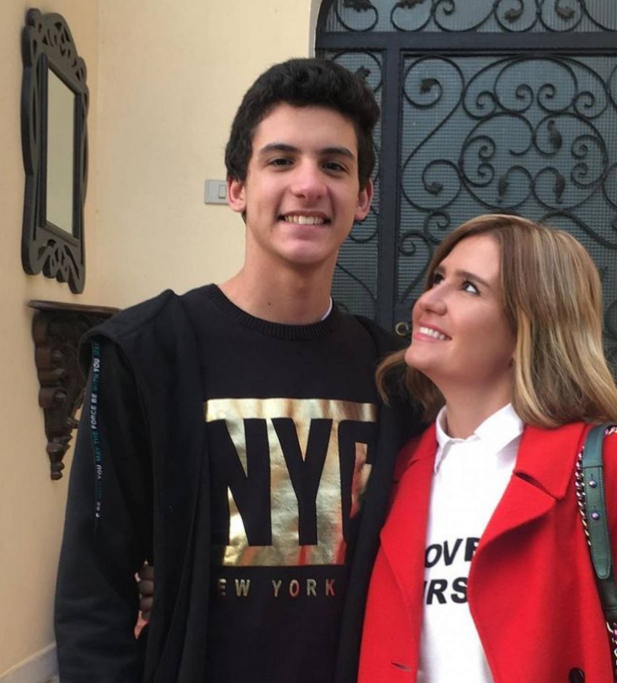 بالفيديو - رسالة من هنا شيحة لابنها في يوم ميلاده