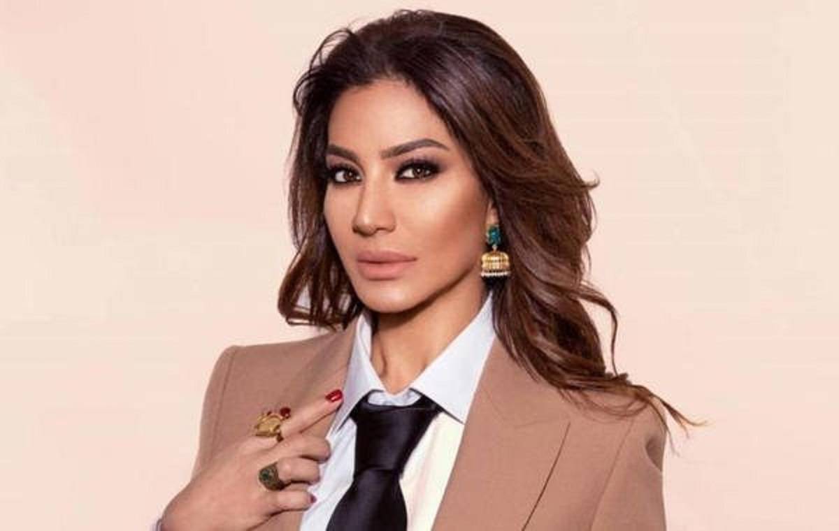 بسمة وهبة تكشف بفيديو من غرفة العمليات عن مرضها النادر