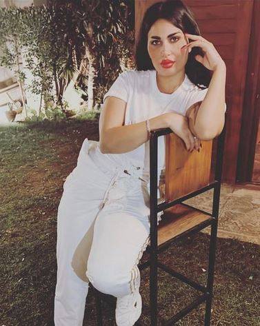 طليقة أحمد الفيشاوي تتخذ هذه الخطوة المفاجئة بعد إنتقاد صورها