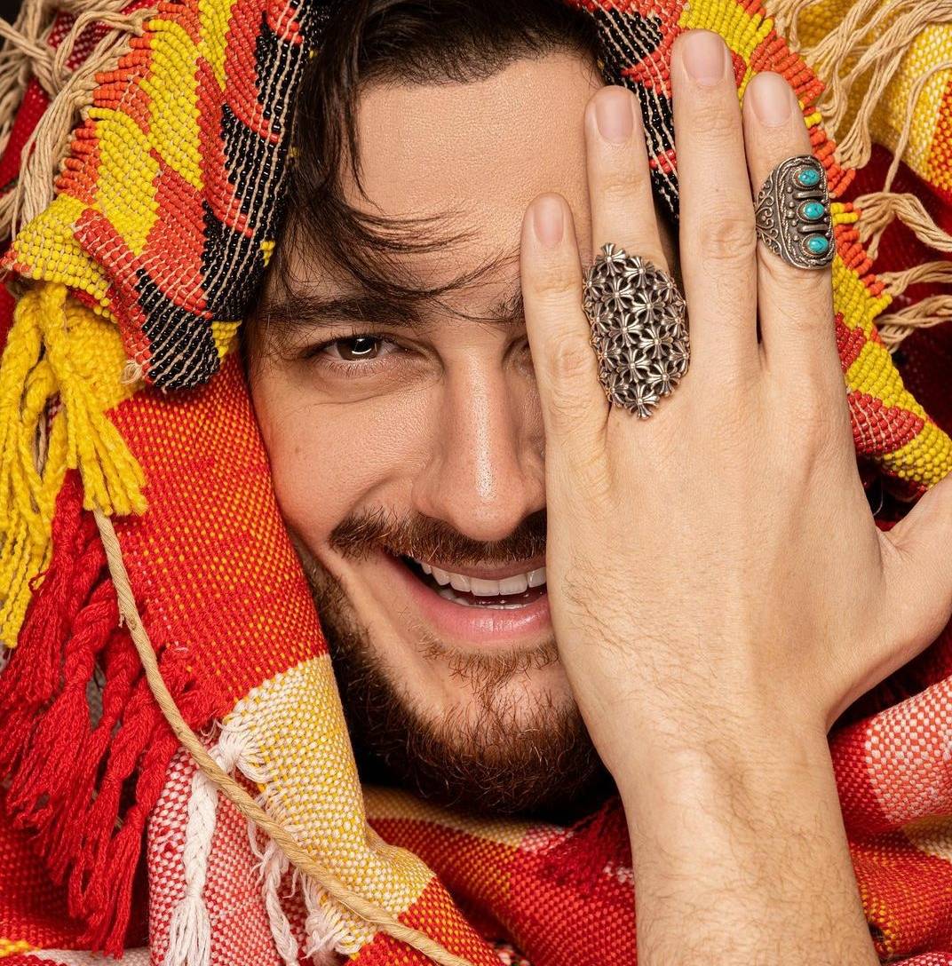 بالفيديو -  سعد لمجرد حديث السوشيال ميديا برقصه الجريء وإطلالاته الغريبة