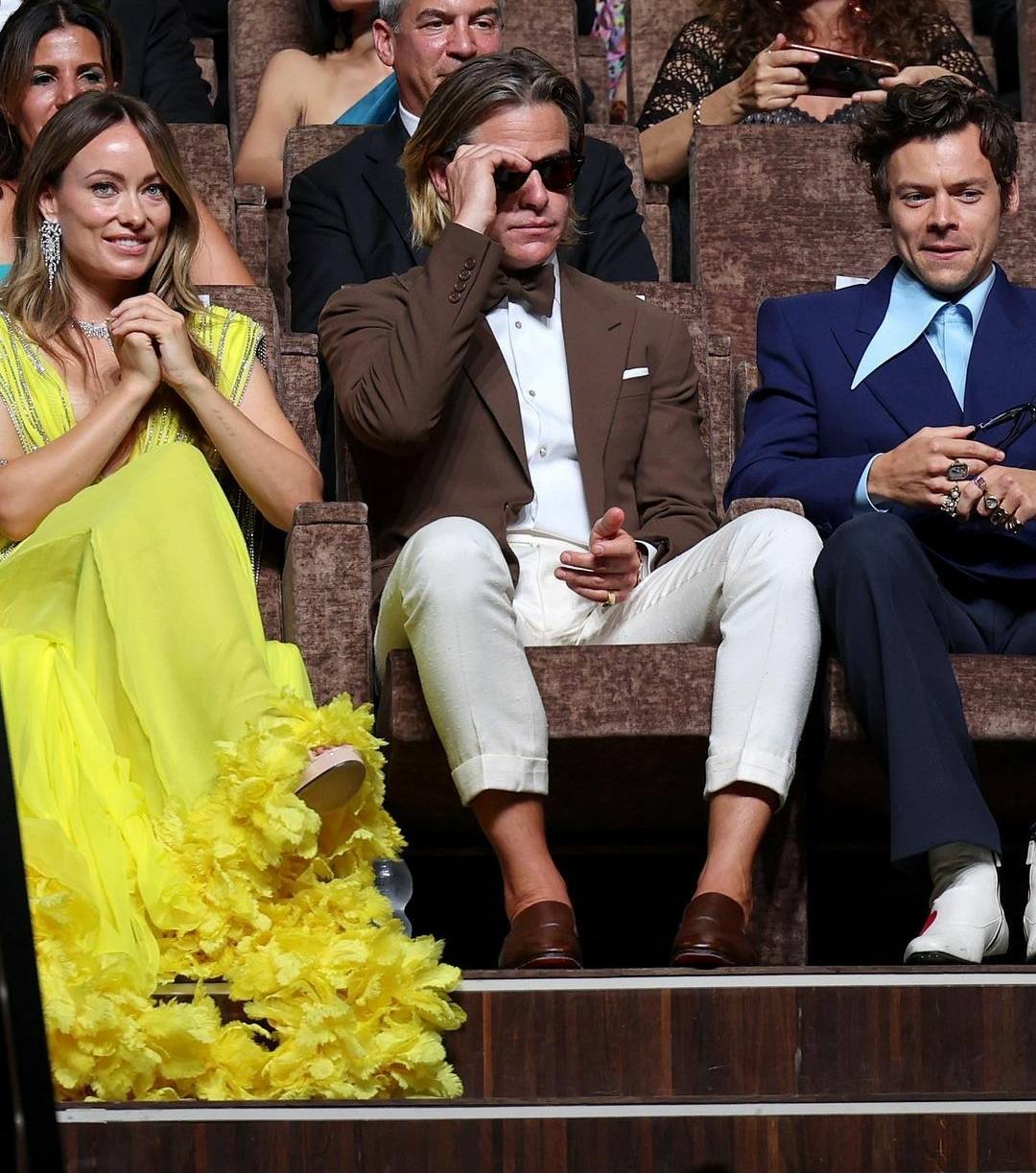 بالفيديو - أول تعليق لكريس باين بعد اتّهامه بالبصق على هاري ستايلز