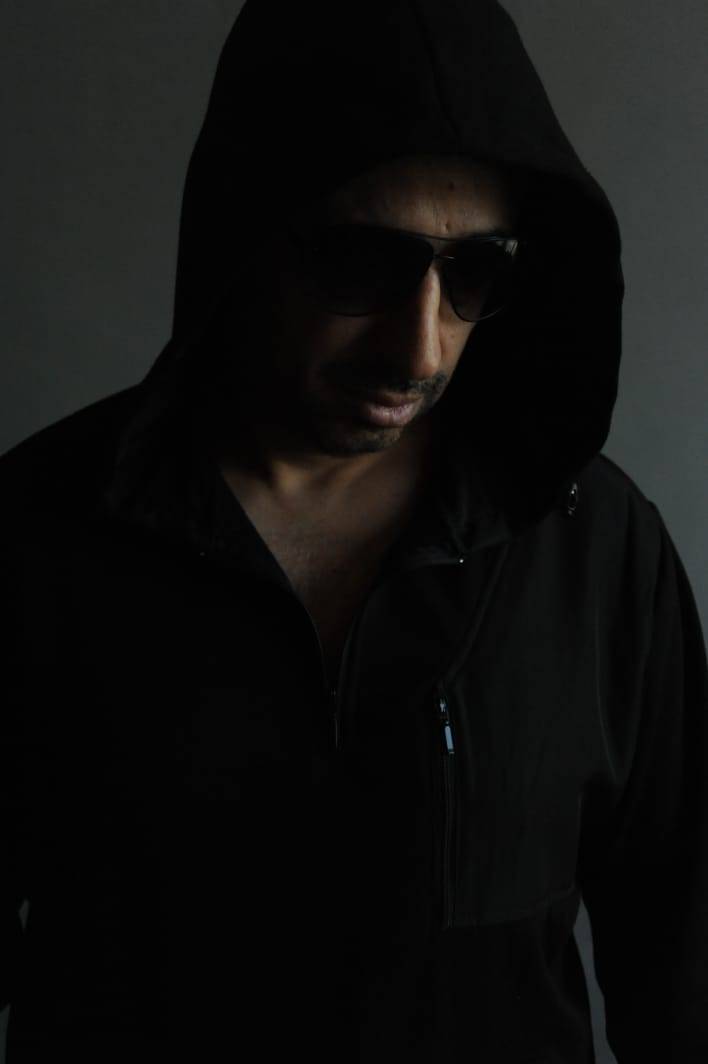 لوتشي... يطلق أغنيته الجديدة