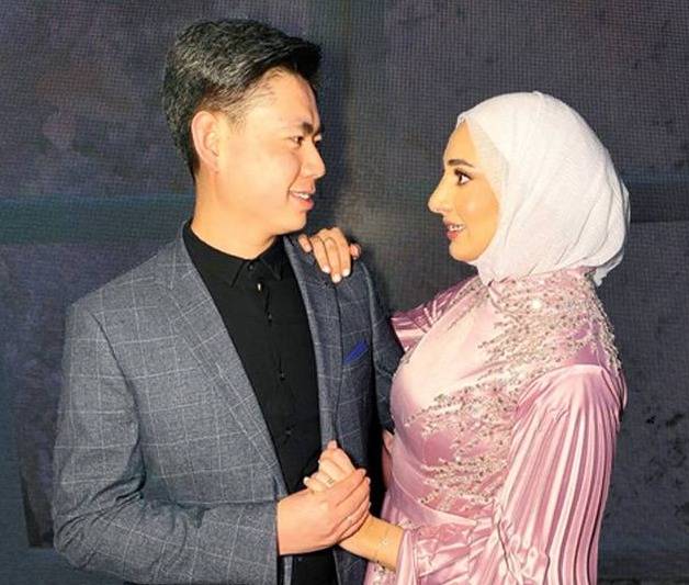 ناصر وهديل  يوثّقان اختلاف العادات والحياة الزوجية بين الصين والعرب