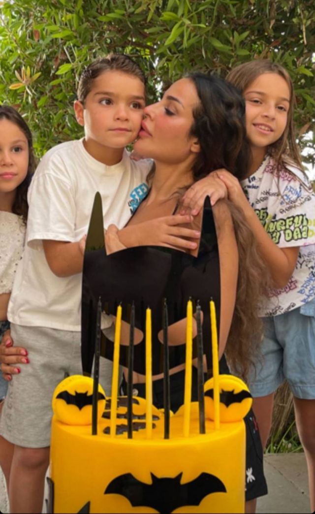 بالصور - هكذا احتفلت نادين نسيب نجيم بميلاد ابنها