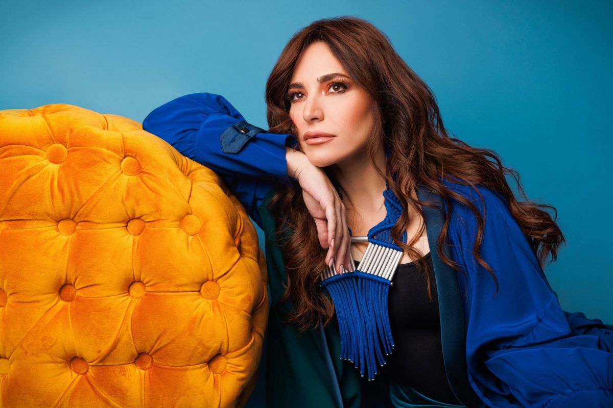 عبير نعمة تُطلق أولى أغنياتها باللهجة المصريّة بعنوان 