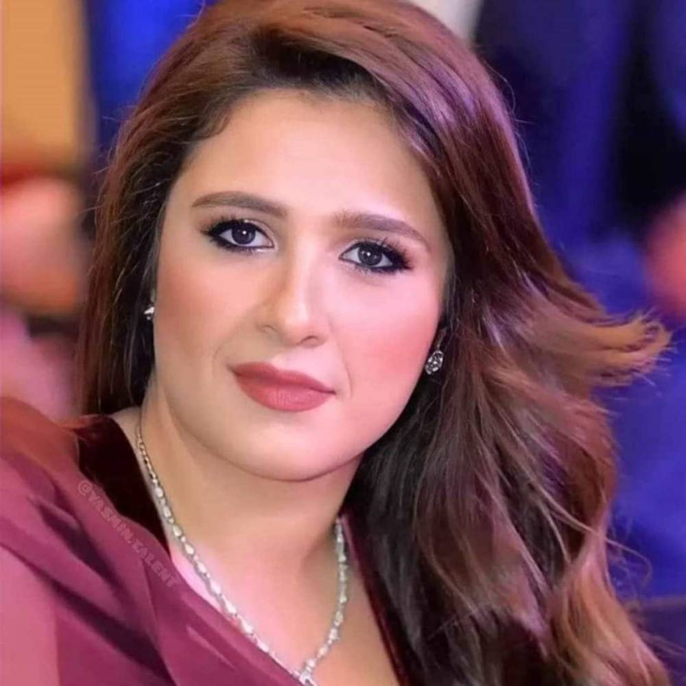 رسالة غامضة من ياسمين عبد العزيز بعد رحيل هشام سليم