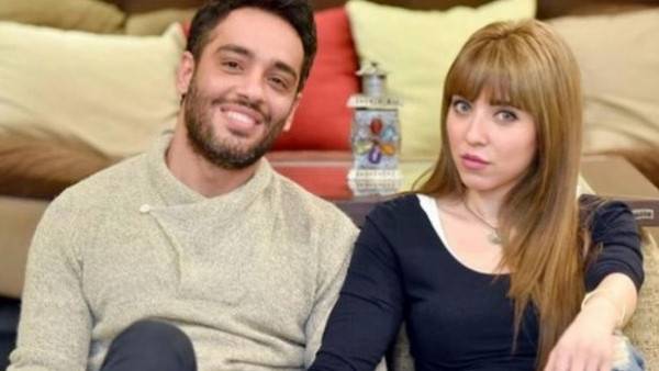 زوجة رامي جمال تعلن طلاقهما