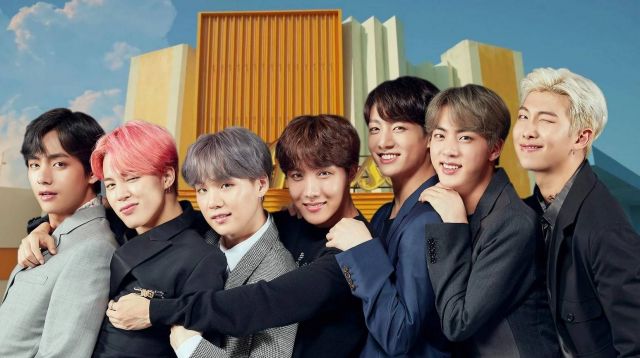 ديزني يفاجئ المشاهدين بالإصدار الأول لفيلم لفرقة BTS في لوس أنجلوس