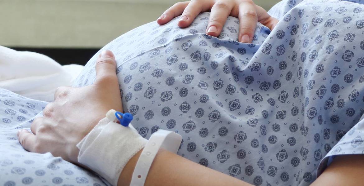 ما العلاقة بين الولادة القيصرية وإصابة المولود الجديد بالسرطان؟