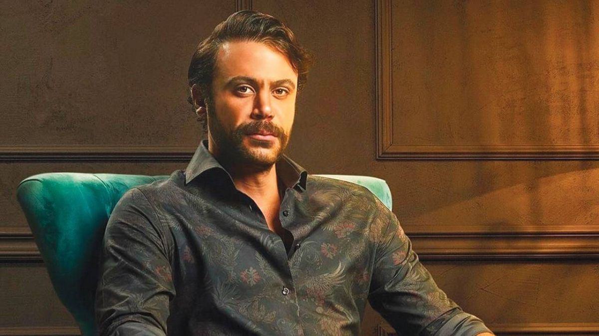 محمد إمام يوقف تصوير فيلمه الجديد بسبب أحمد مكي