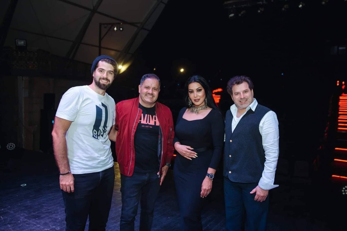 بالصور - سمية الخشاب تعود الى المسرح بـ