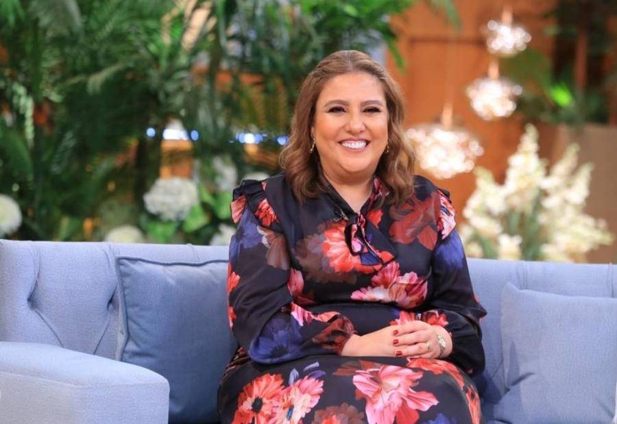 مي كساب تهاجم الـ