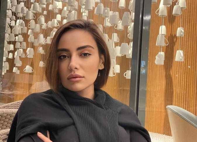 بالفيديو - سارة الطباخ: هذه حقيقة تورطي في أزمة شيرين عبد الوهاب