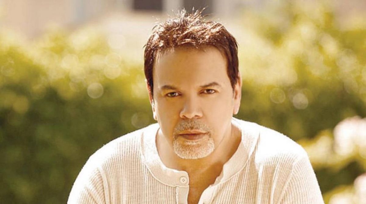 عودة خالد عجاج للغناء بعد غياب 11 عاماً