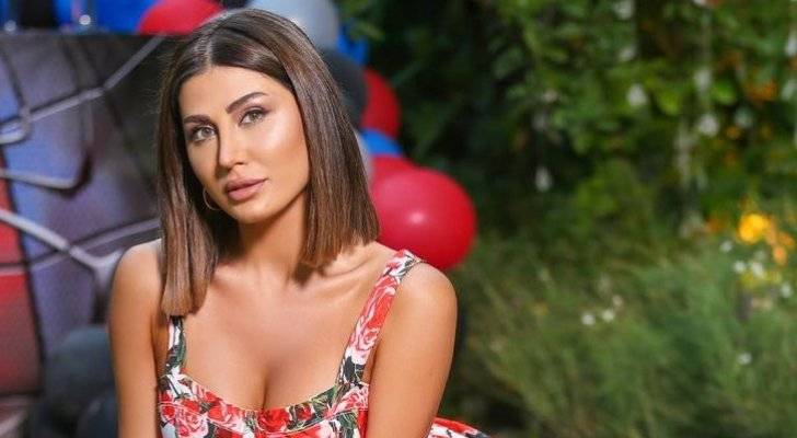 هبة نور تكشف مرورها بعلاقة عاطفية حالياً... هل حبيبها من الوسط الفني؟