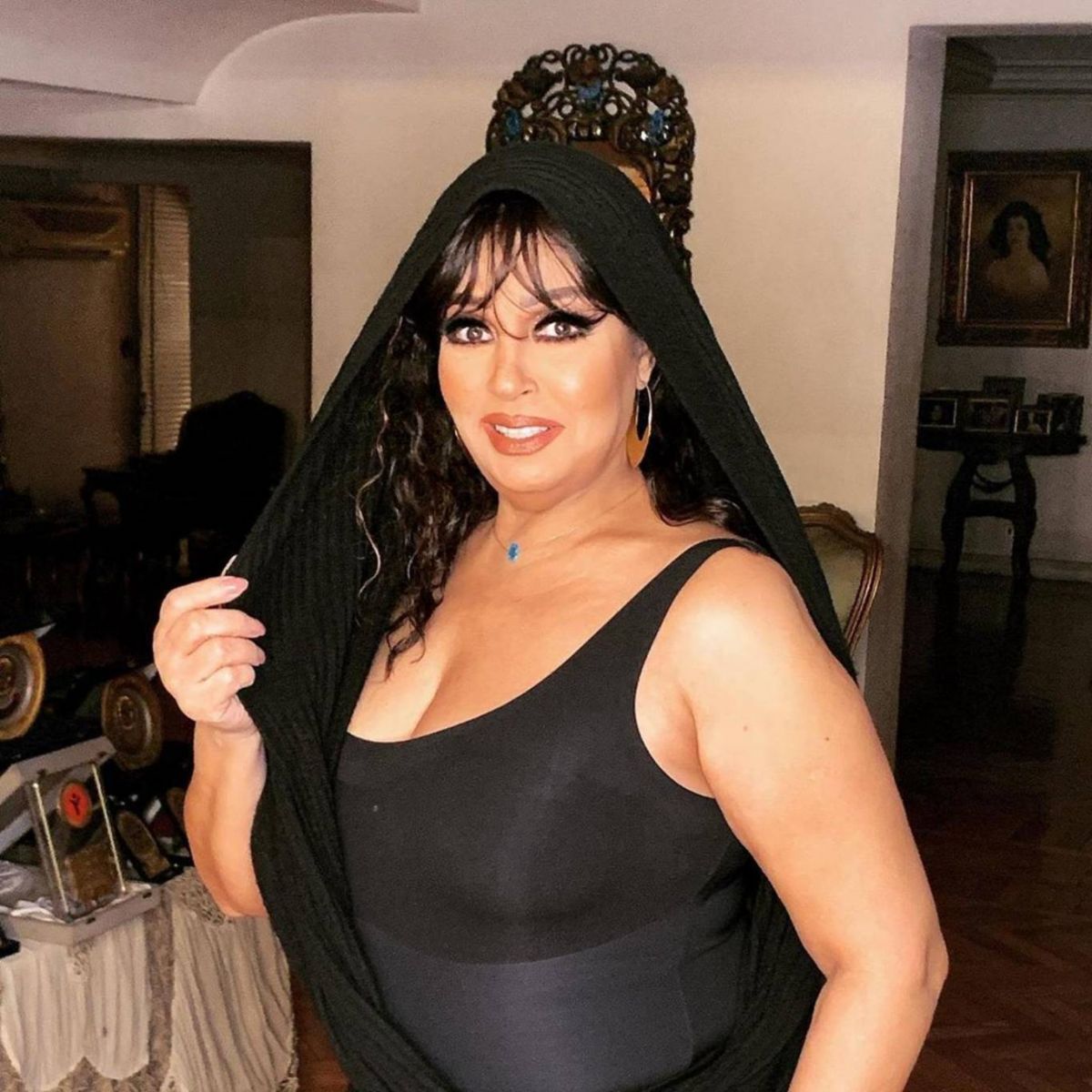 بالفيديو - بعد صورتها السيئة.. فيفي عبده تدافع بشراسة عن هيفاء وهبي