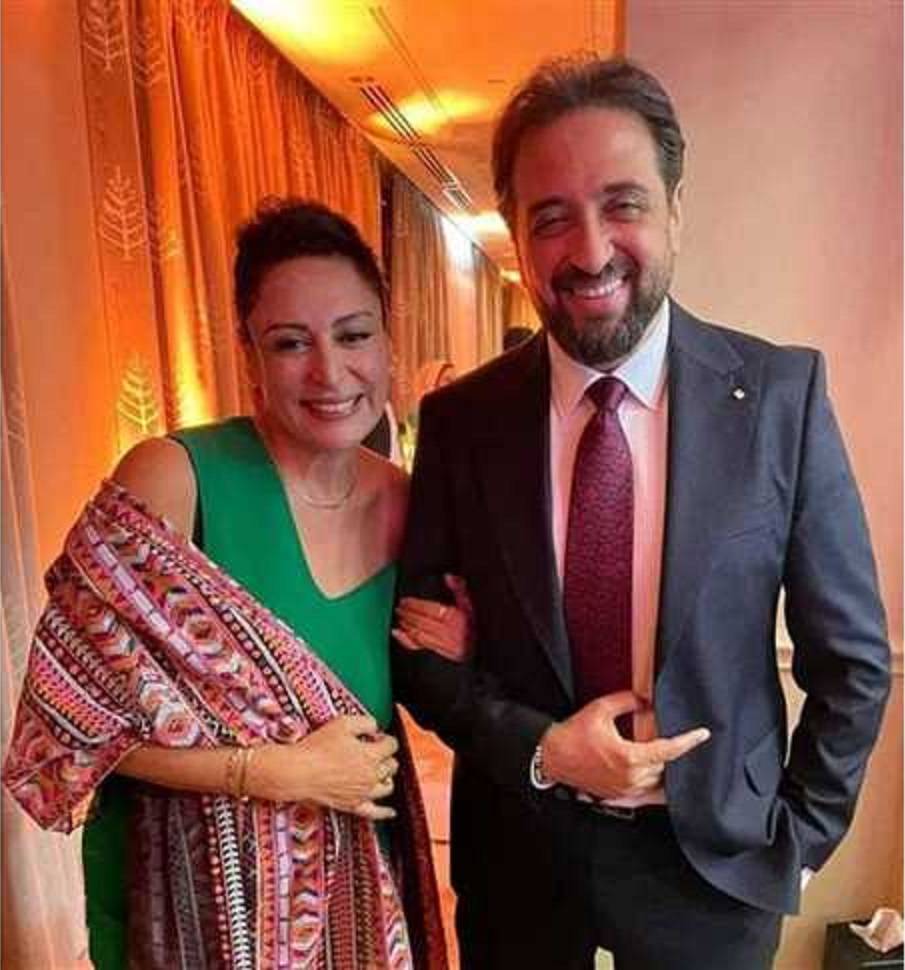 بالفيديو - منى عراقي: 