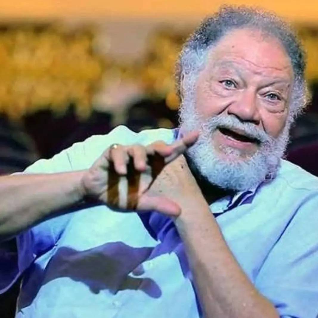 بعد ترشّحه لجائزة النيل للفنون... هذه أمنية يحيى الفخراني