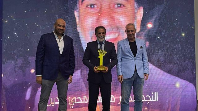 تكريم محسن محيي الدين في حفل الأفضل